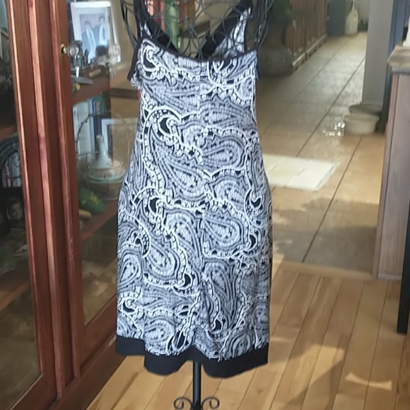 🇨🇦 Cute Little Chemise - Picture 2 of 3